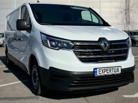 Белый Рено Трафик, объемом двигателя 2 л и пробегом 217 тыс. км за 21500 $, фото 1 на Automoto.ua