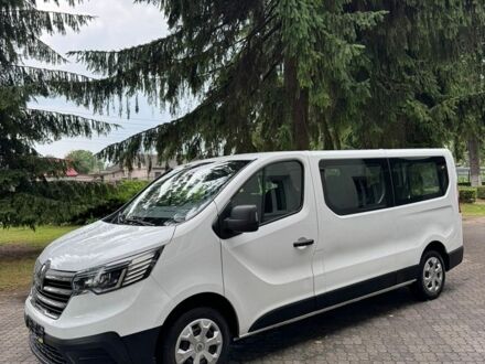 Белый Рено Трафик, объемом двигателя 2 л и пробегом 157 тыс. км за 26800 $, фото 1 на Automoto.ua