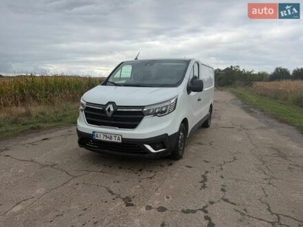 Белый Рено Трафик, объемом двигателя 2 л и пробегом 158 тыс. км за 22300 $, фото 1 на Automoto.ua