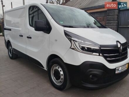 Белый Рено Трафик, объемом двигателя 2 л и пробегом 184 тыс. км за 17800 $, фото 1 на Automoto.ua