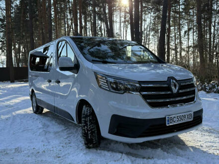 Белый Рено Трафик, объемом двигателя 2 л и пробегом 54 тыс. км за 32100 $, фото 1 на Automoto.ua