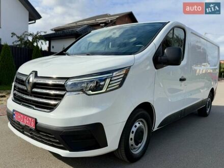 Білий Рено Трафік, об'ємом двигуна 2 л та пробігом 16 тис. км за 32700 $, фото 1 на Automoto.ua