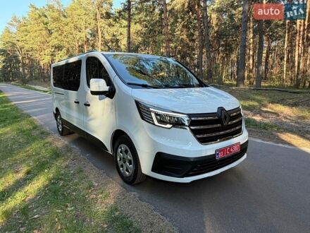 Белый Рено Трафик, объемом двигателя 2 л и пробегом 25 тыс. км за 34800 $, фото 1 на Automoto.ua