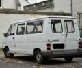 Бежевый Рено Трафик, объемом двигателя 2 л и пробегом 50 тыс. км за 1000 $, фото 1 на Automoto.ua