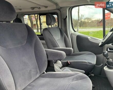 Бежевый Рено Трафик, объемом двигателя 2 л и пробегом 268 тыс. км за 13600 $, фото 34 на Automoto.ua