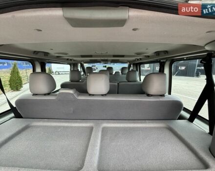 Бежевий Рено Трафік, об'ємом двигуна 2 л та пробігом 250 тис. км за 15600 $, фото 9 на Automoto.ua