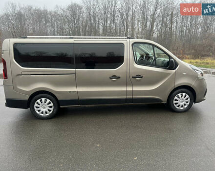 Бежевый Рено Трафик, объемом двигателя 1.6 л и пробегом 230 тыс. км за 16222 $, фото 3 на Automoto.ua