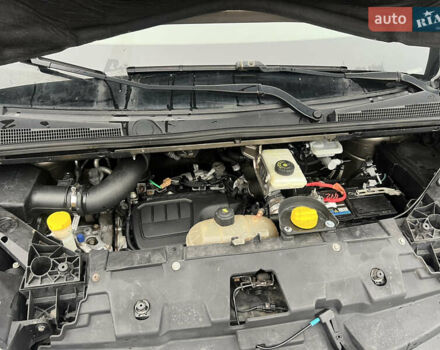 Бежевый Рено Трафик, объемом двигателя 1.6 л и пробегом 230 тыс. км за 16222 $, фото 27 на Automoto.ua