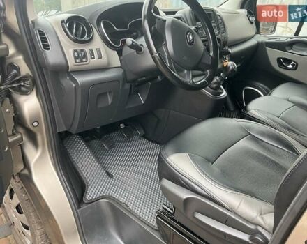 Бежевый Рено Трафик, объемом двигателя 1.6 л и пробегом 172 тыс. км за 16700 $, фото 11 на Automoto.ua