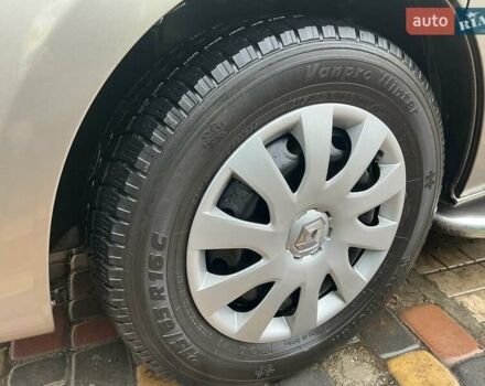 Бежевый Рено Трафик, объемом двигателя 1.6 л и пробегом 172 тыс. км за 16700 $, фото 35 на Automoto.ua