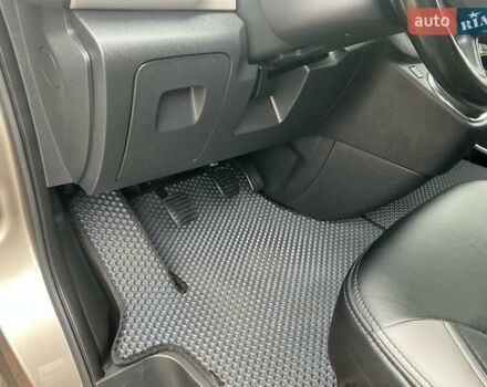 Бежевый Рено Трафик, объемом двигателя 1.6 л и пробегом 172 тыс. км за 16700 $, фото 16 на Automoto.ua