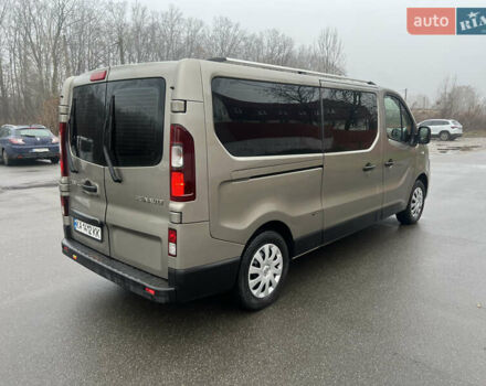 Бежевый Рено Трафик, объемом двигателя 1.6 л и пробегом 230 тыс. км за 16222 $, фото 4 на Automoto.ua