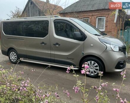 Бежевый Рено Трафик, объемом двигателя 1.6 л и пробегом 172 тыс. км за 16700 $, фото 4 на Automoto.ua