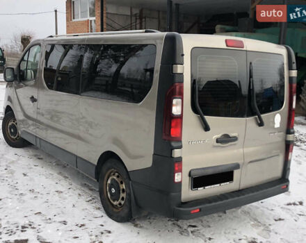 Бежевый Рено Трафик, объемом двигателя 1.6 л и пробегом 389 тыс. км за 13999 $, фото 2 на Automoto.ua