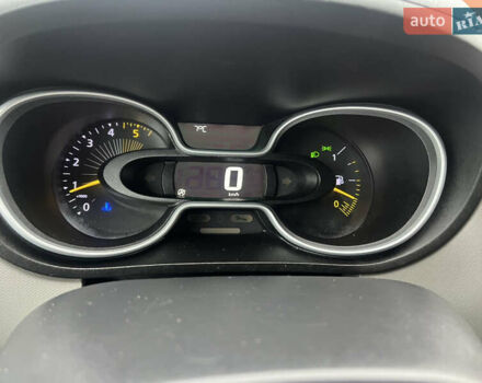 Бежевый Рено Трафик, объемом двигателя 1.6 л и пробегом 230 тыс. км за 16222 $, фото 13 на Automoto.ua