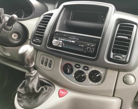 Бежевый Рено Трафик, объемом двигателя 2 л и пробегом 257 тыс. км за 13800 $, фото 9 на Automoto.ua