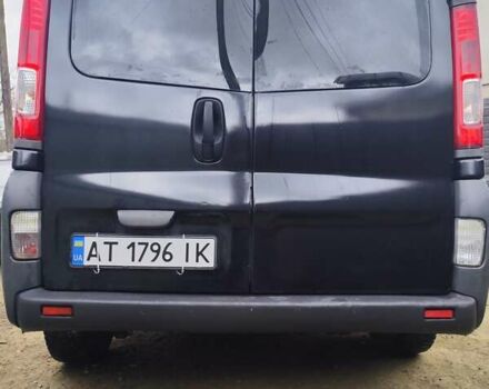 Чорний Рено Трафік, об'ємом двигуна 2.46 л та пробігом 275 тис. км за 7500 $, фото 1 на Automoto.ua