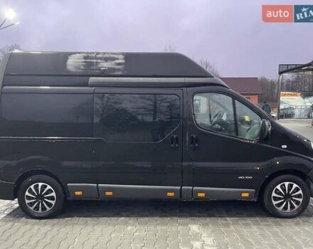 Черный Рено Трафик, объемом двигателя 2.5 л и пробегом 434 тыс. км за 6700 $, фото 1 на Automoto.ua