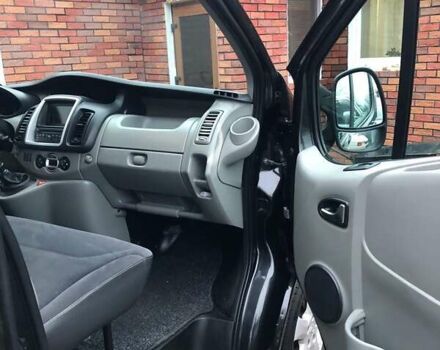 Чорний Рено Трафік, об'ємом двигуна 2 л та пробігом 126 тис. км за 14500 $, фото 11 на Automoto.ua