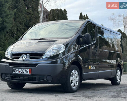 Чорний Рено Трафік, об'ємом двигуна 2 л та пробігом 255 тис. км за 13499 $, фото 2 на Automoto.ua