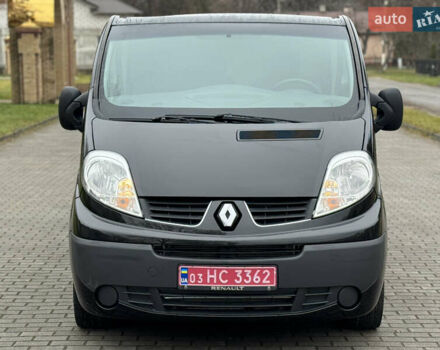 Чорний Рено Трафік, об'ємом двигуна 2 л та пробігом 255 тис. км за 13499 $, фото 7 на Automoto.ua