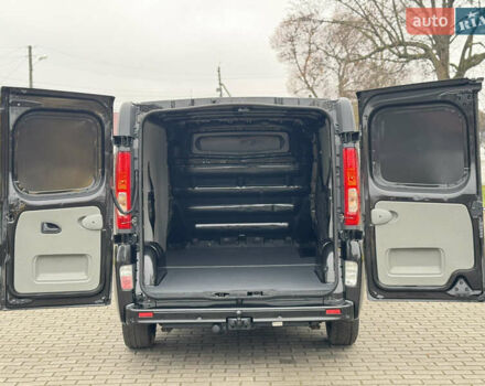 Чорний Рено Трафік, об'ємом двигуна 2 л та пробігом 255 тис. км за 13499 $, фото 26 на Automoto.ua