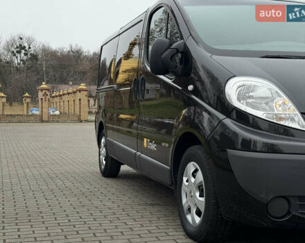 Чорний Рено Трафік, об'ємом двигуна 2 л та пробігом 255 тис. км за 13499 $, фото 37 на Automoto.ua
