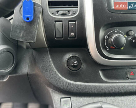 Черный Рено Трафик, объемом двигателя 1.6 л и пробегом 195 тыс. км за 14500 $, фото 15 на Automoto.ua