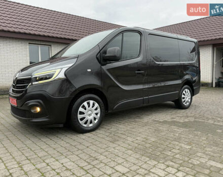 Черный Рено Трафик, объемом двигателя 2 л и пробегом 198 тыс. км за 21850 $, фото 15 на Automoto.ua