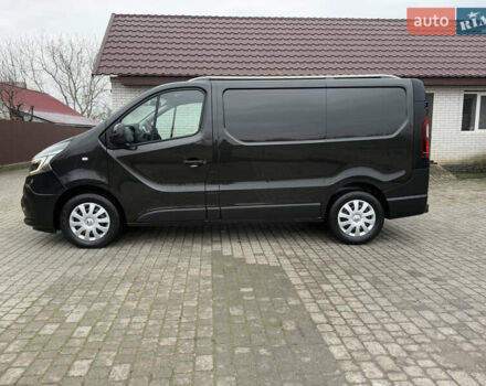 Черный Рено Трафик, объемом двигателя 2 л и пробегом 198 тыс. км за 21850 $, фото 17 на Automoto.ua