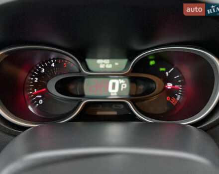 Черный Рено Трафик, объемом двигателя 2 л и пробегом 198 тыс. км за 21850 $, фото 68 на Automoto.ua