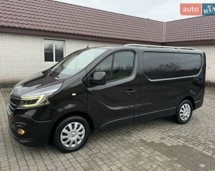 Черный Рено Трафик, объемом двигателя 2 л и пробегом 198 тыс. км за 21850 $, фото 135 на Automoto.ua