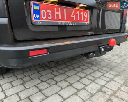 Черный Рено Трафик, объемом двигателя 2 л и пробегом 198 тыс. км за 21850 $, фото 82 на Automoto.ua