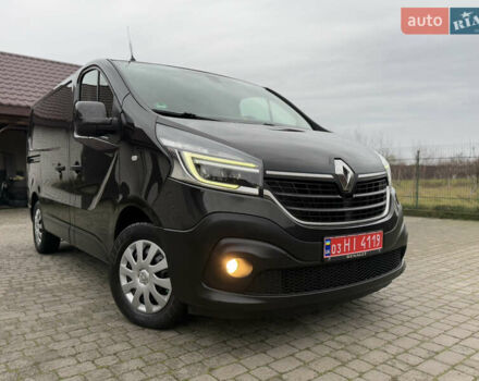 Черный Рено Трафик, объемом двигателя 2 л и пробегом 198 тыс. км за 21850 $, фото 8 на Automoto.ua