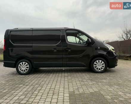 Черный Рено Трафик, объемом двигателя 2 л и пробегом 198 тыс. км за 21850 $, фото 151 на Automoto.ua