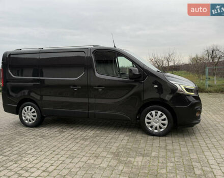 Черный Рено Трафик, объемом двигателя 2 л и пробегом 198 тыс. км за 21850 $, фото 39 на Automoto.ua