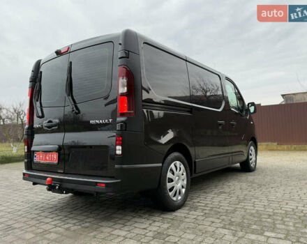 Черный Рено Трафик, объемом двигателя 2 л и пробегом 198 тыс. км за 21850 $, фото 29 на Automoto.ua