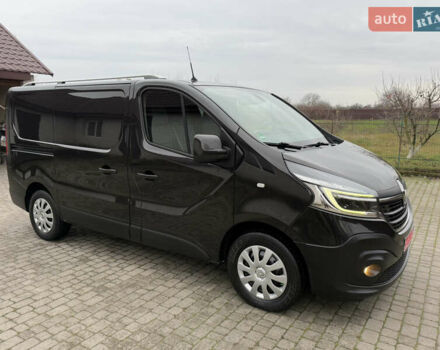 Черный Рено Трафик, объемом двигателя 2 л и пробегом 198 тыс. км за 21850 $, фото 40 на Automoto.ua