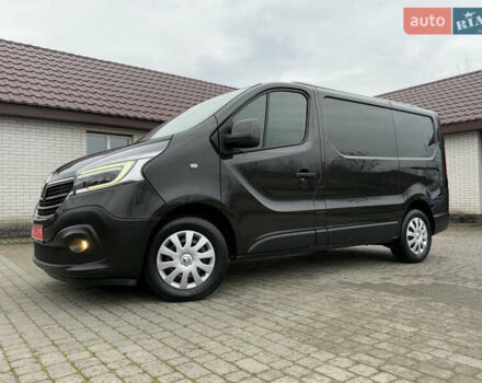 Черный Рено Трафик, объемом двигателя 2 л и пробегом 198 тыс. км за 21850 $, фото 5 на Automoto.ua