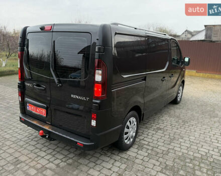 Черный Рено Трафик, объемом двигателя 2 л и пробегом 198 тыс. км за 21850 $, фото 145 на Automoto.ua