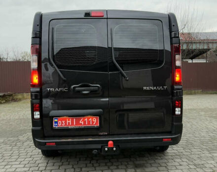 Черный Рено Трафик, объемом двигателя 2 л и пробегом 198 тыс. км за 21850 $, фото 144 на Automoto.ua