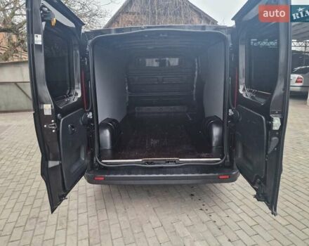 Черный Рено Трафик, объемом двигателя 0 л и пробегом 195 тыс. км за 19899 $, фото 25 на Automoto.ua