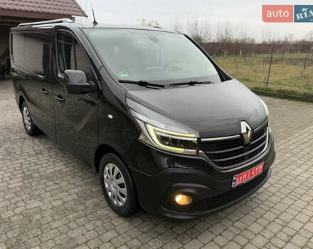 Черный Рено Трафик, объемом двигателя 2 л и пробегом 198 тыс. км за 21850 $, фото 154 на Automoto.ua