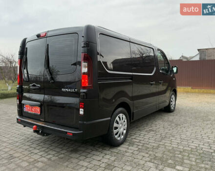 Черный Рено Трафик, объемом двигателя 2 л и пробегом 198 тыс. км за 21850 $, фото 146 на Automoto.ua