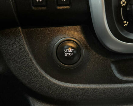 Черный Рено Трафик, объемом двигателя 2 л и пробегом 198 тыс. км за 21850 $, фото 73 на Automoto.ua