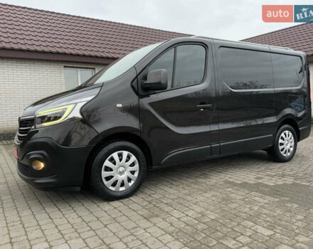 Черный Рено Трафик, объемом двигателя 2 л и пробегом 198 тыс. км за 21850 $, фото 134 на Automoto.ua