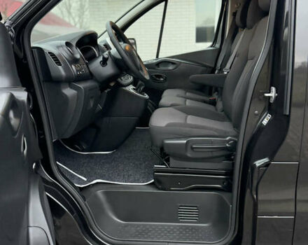 Черный Рено Трафик, объемом двигателя 2 л и пробегом 198 тыс. км за 21850 $, фото 60 на Automoto.ua