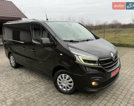 Черный Рено Трафик, объемом двигателя 2 л и пробегом 198 тыс. км за 21850 $, фото 10 на Automoto.ua