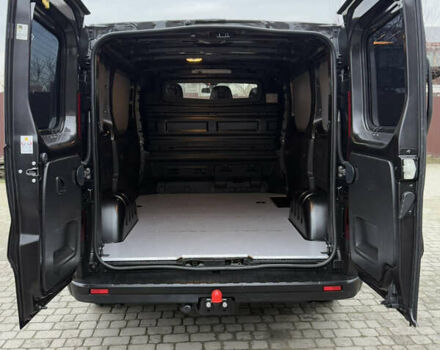 Черный Рено Трафик, объемом двигателя 2 л и пробегом 198 тыс. км за 21850 $, фото 98 на Automoto.ua