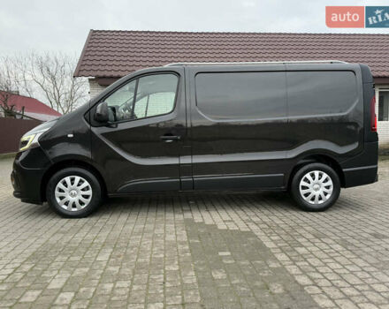 Черный Рено Трафик, объемом двигателя 2 л и пробегом 198 тыс. км за 21850 $, фото 137 на Automoto.ua